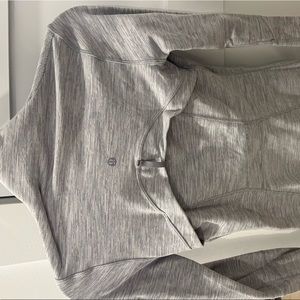 lulu lemon gray zip up jacket size 4